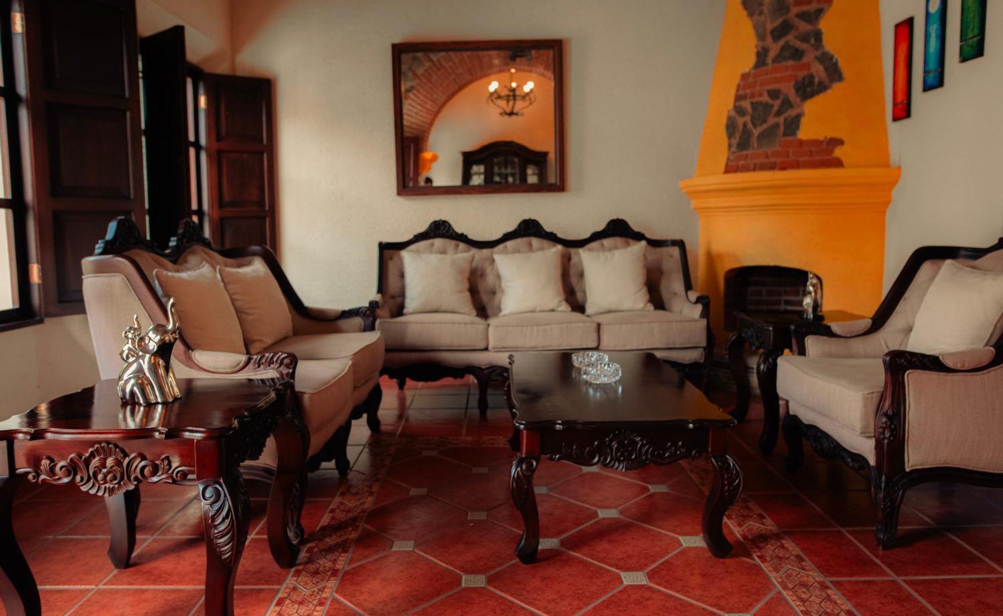 Palacio Del Conquistador San Cristóbal El Bajo Exterior foto